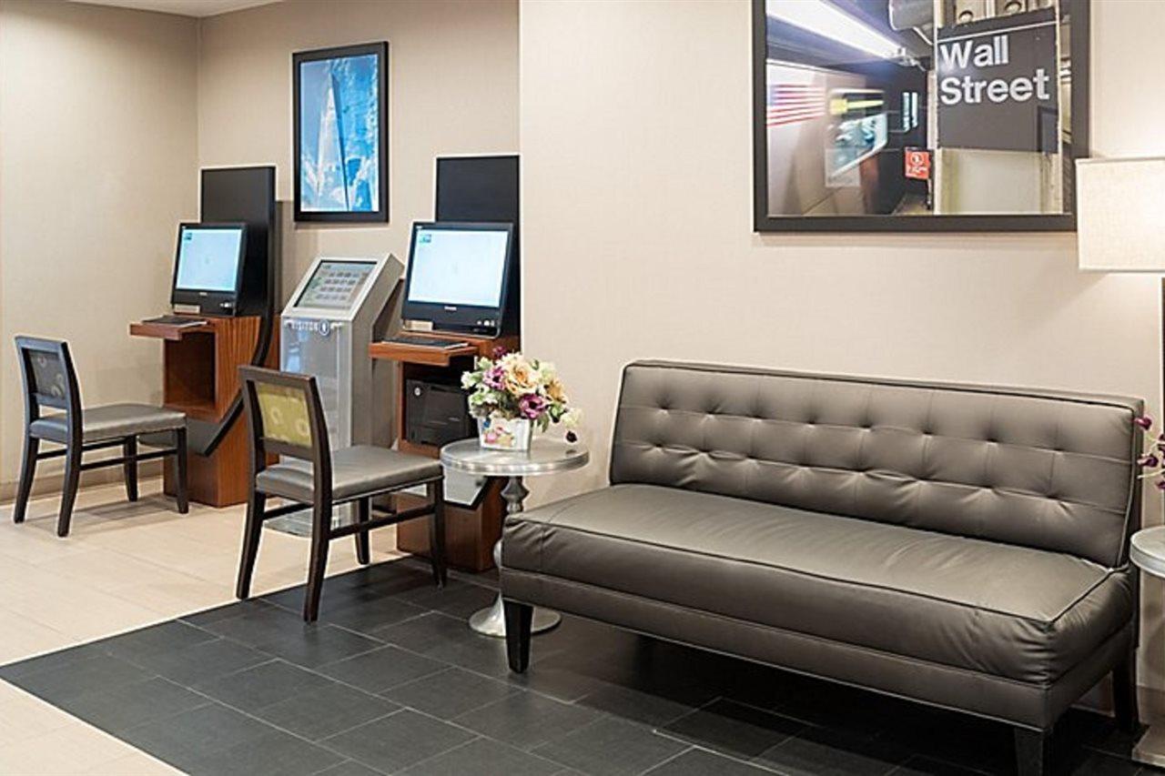 Holiday Inn Express - Wall Street By Ihg New York Buitenkant foto